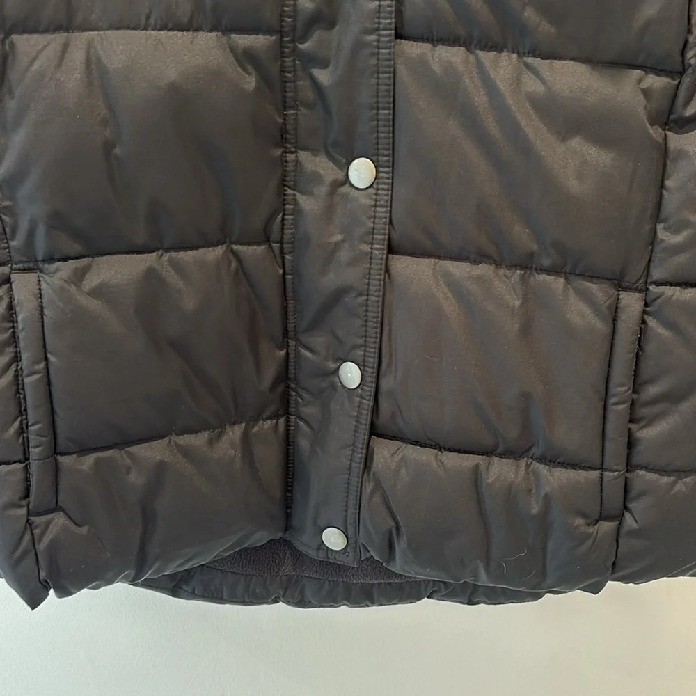 Old Navy Puffer Vest